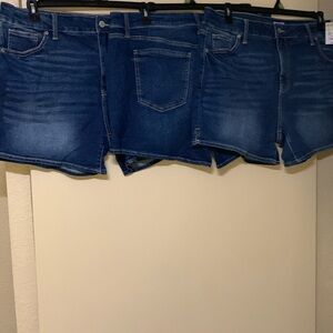 Woman’s Shorts Size18W Plus Bundle. 3 identical pair for only $15. NWT